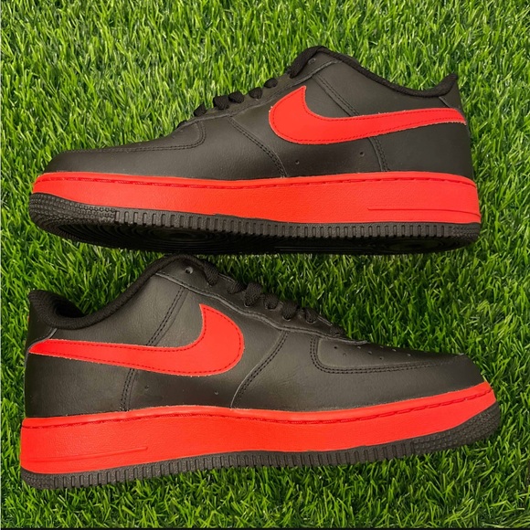 Nike Air Force 1 Low Nike By You ID Black Red Bred - Picture 3 of 9